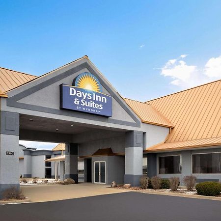 Days Inn & Suites By Wyndham Kokomo Eksteriør bilde