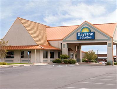 Days Inn & Suites By Wyndham Kokomo Eksteriør bilde